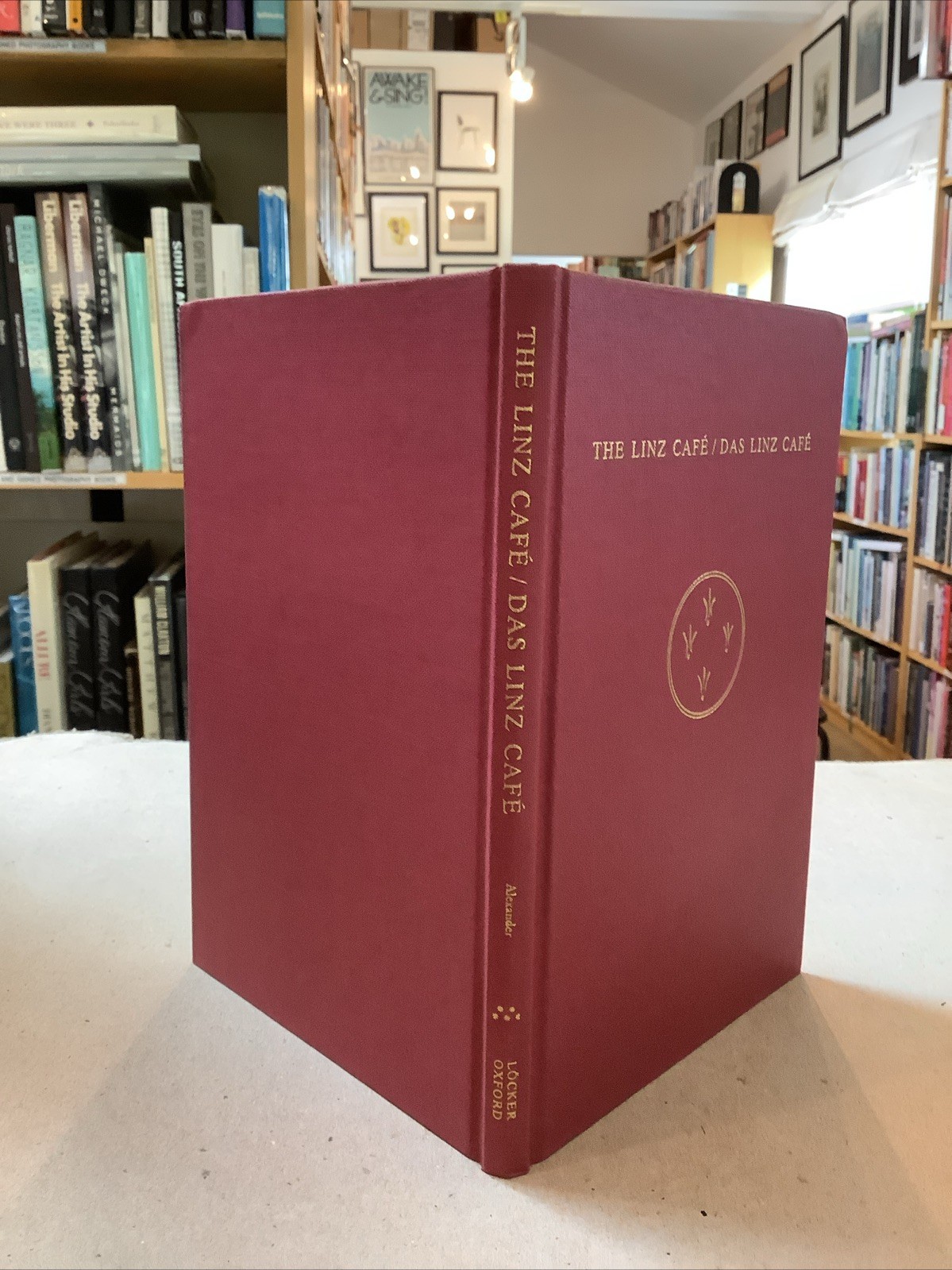 The Linz Cafe / Das Linz Cafe by Christopher Alexander 1st US Ed Oxford Uni 1982