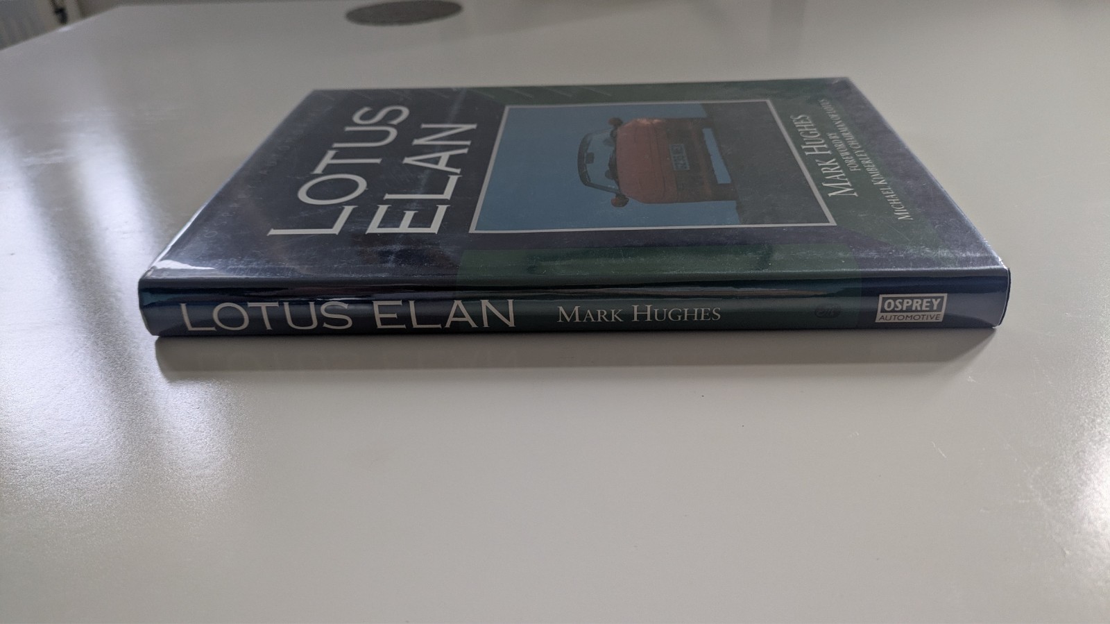 Lotus Elan – Mark Hughes 1992 Osprey Automotive ISBN 1-85532-194-7 Excellent