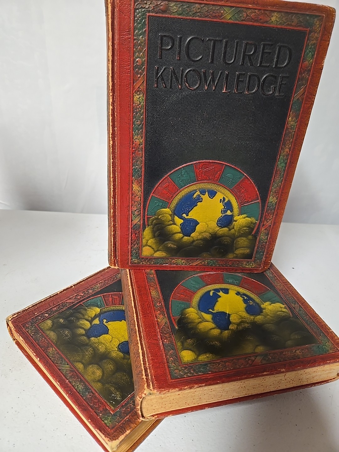1937 Pictured Knowledge Books Marshall Hughes Co. Art Deco Illustrated Ency. 4