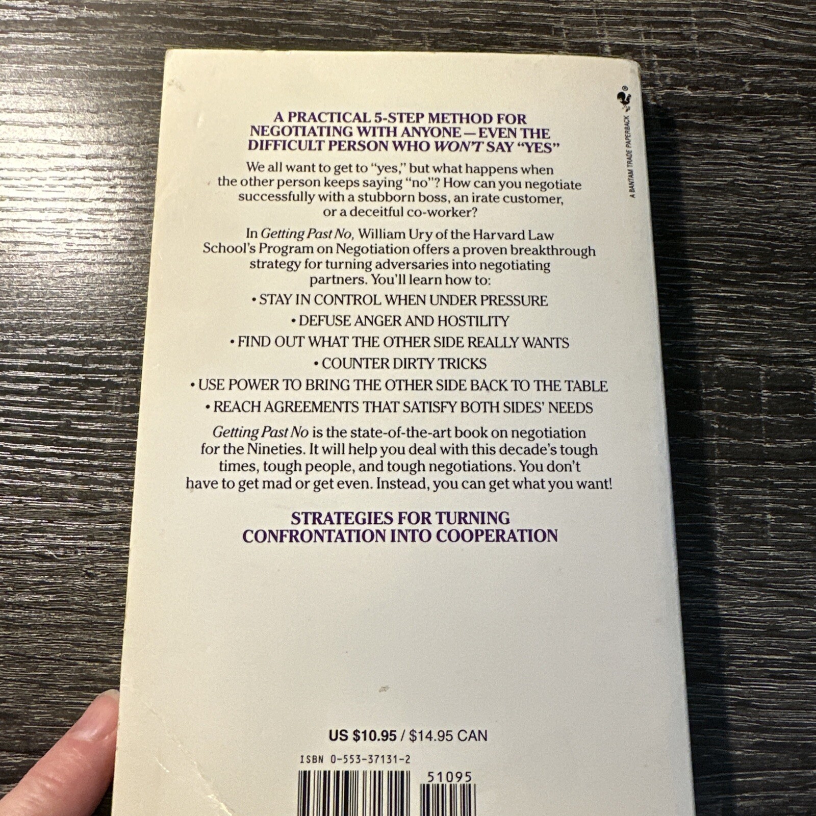 Getting Past No : Negotiating in Difficult Situations by William Ury (1993,…