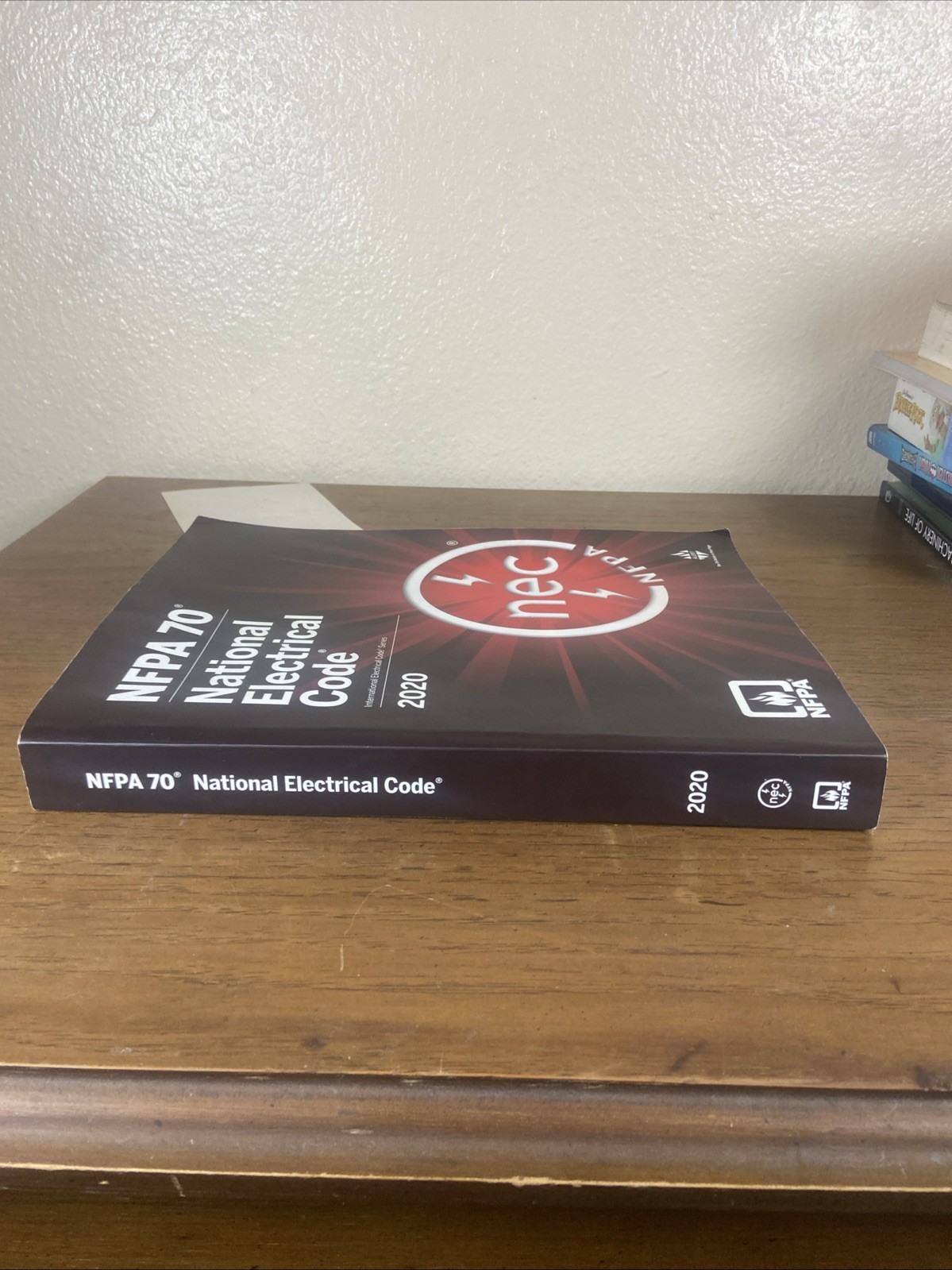 NFPA 70 National Electrical Code 2020 Softbound – Black/Red 8.5×11