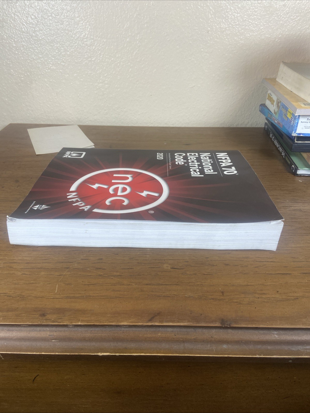 NFPA 70 National Electrical Code 2020 Softbound – Black/Red 8.5×11