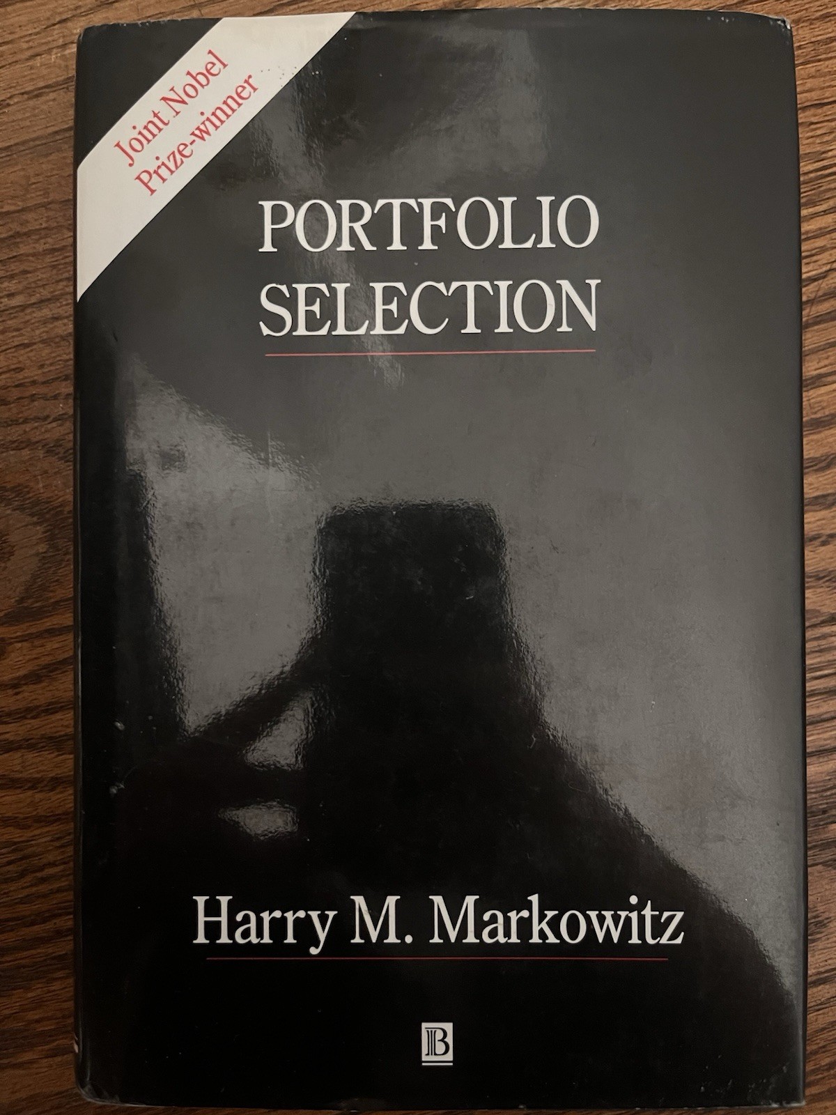 Portfolio Selection: Efficient Diversification of Investments by Harry