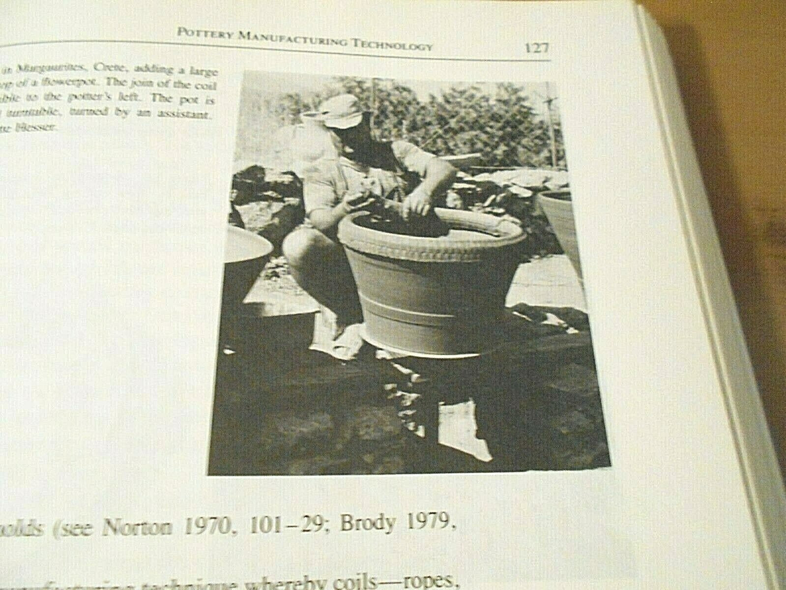 1987 Hardback Book – Pottery Analysis A Sourcebook by Prudence M. Rice