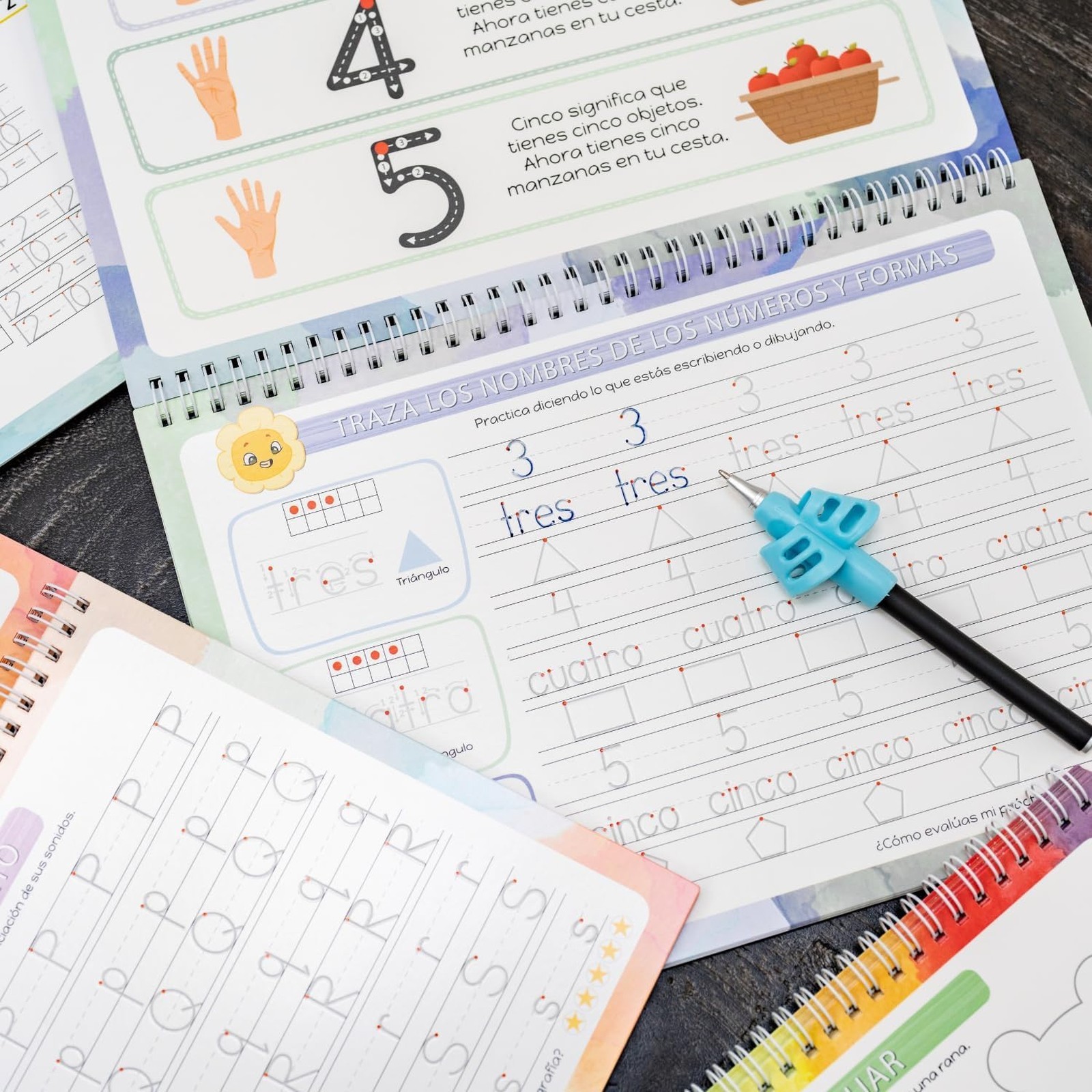 Grooved Handwriting Practice Books for Kids 3 to 8 in Spanish, Reusable Letter
