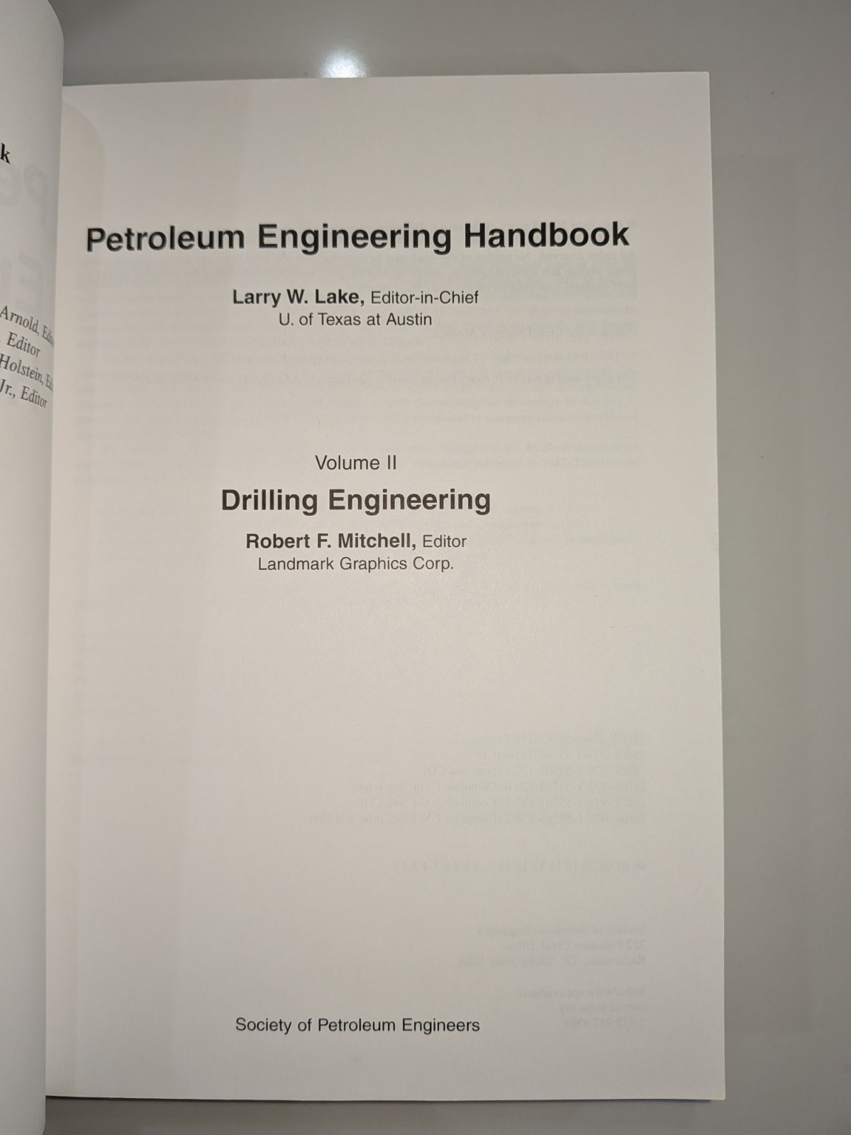 Petroleum Engineering Handbook Vol II: Drilling Engineering – Mitchell | 2006